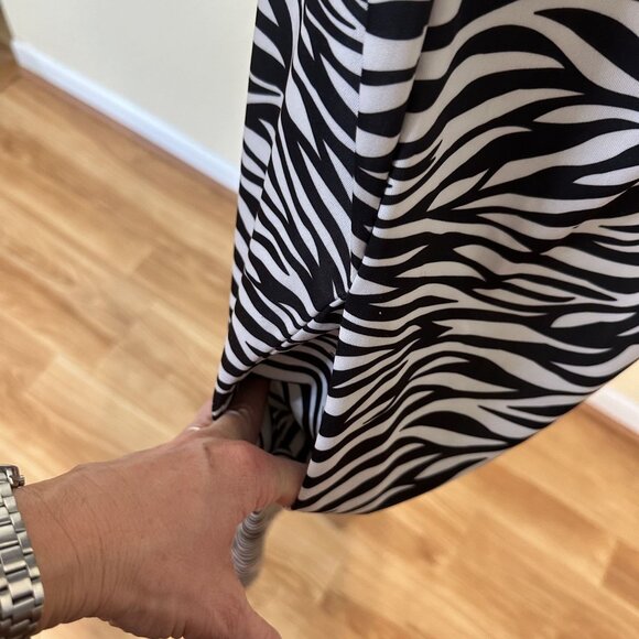 Zebra Print Womens Midi Dress V Neck Short Sleeve MuMu Housedress Loungewear - Picture 9 of 9